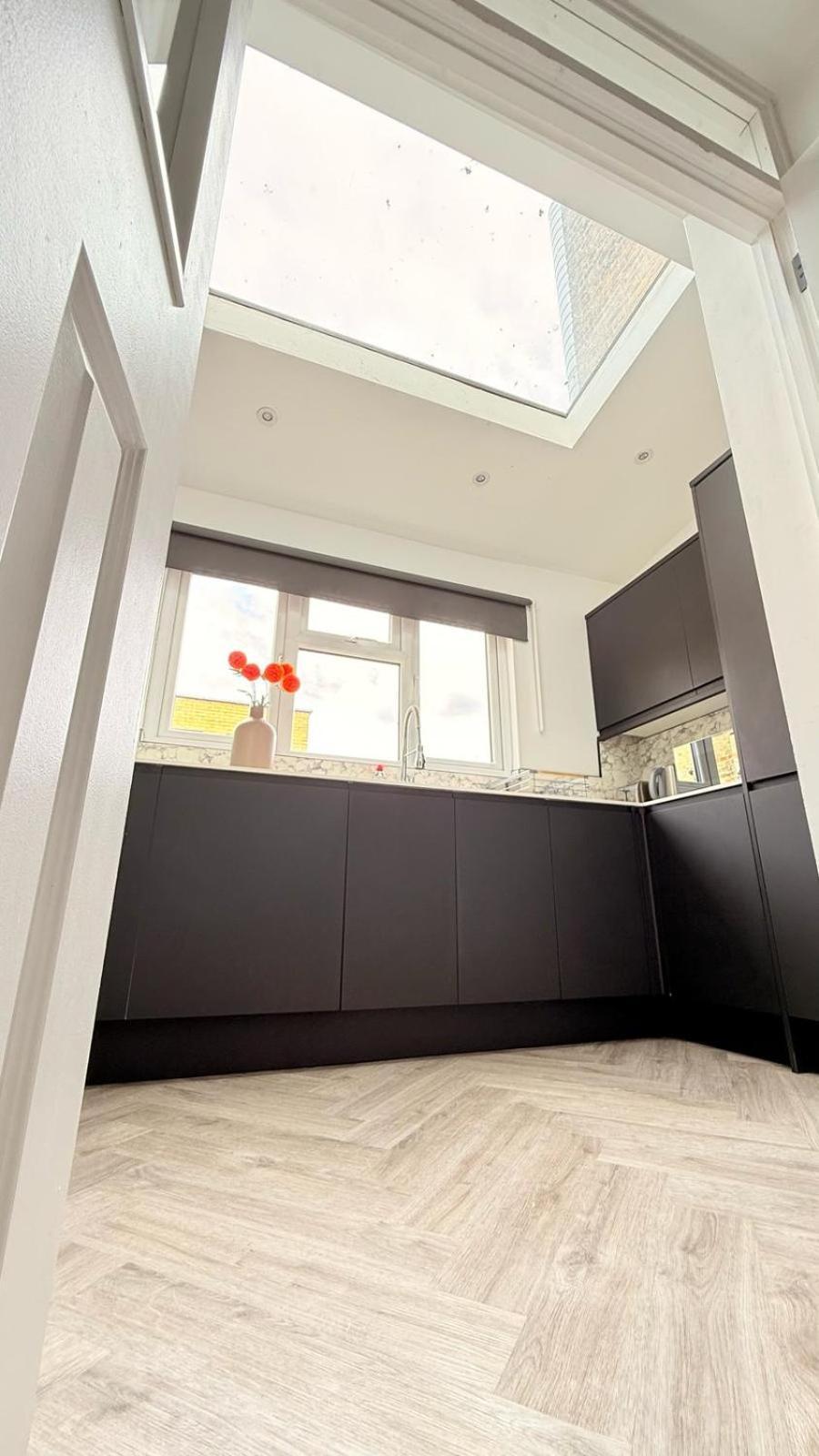 Apartment Stylish Close To Center Zone 2 *