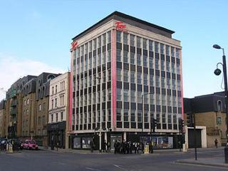 Point A Westminster Hotel