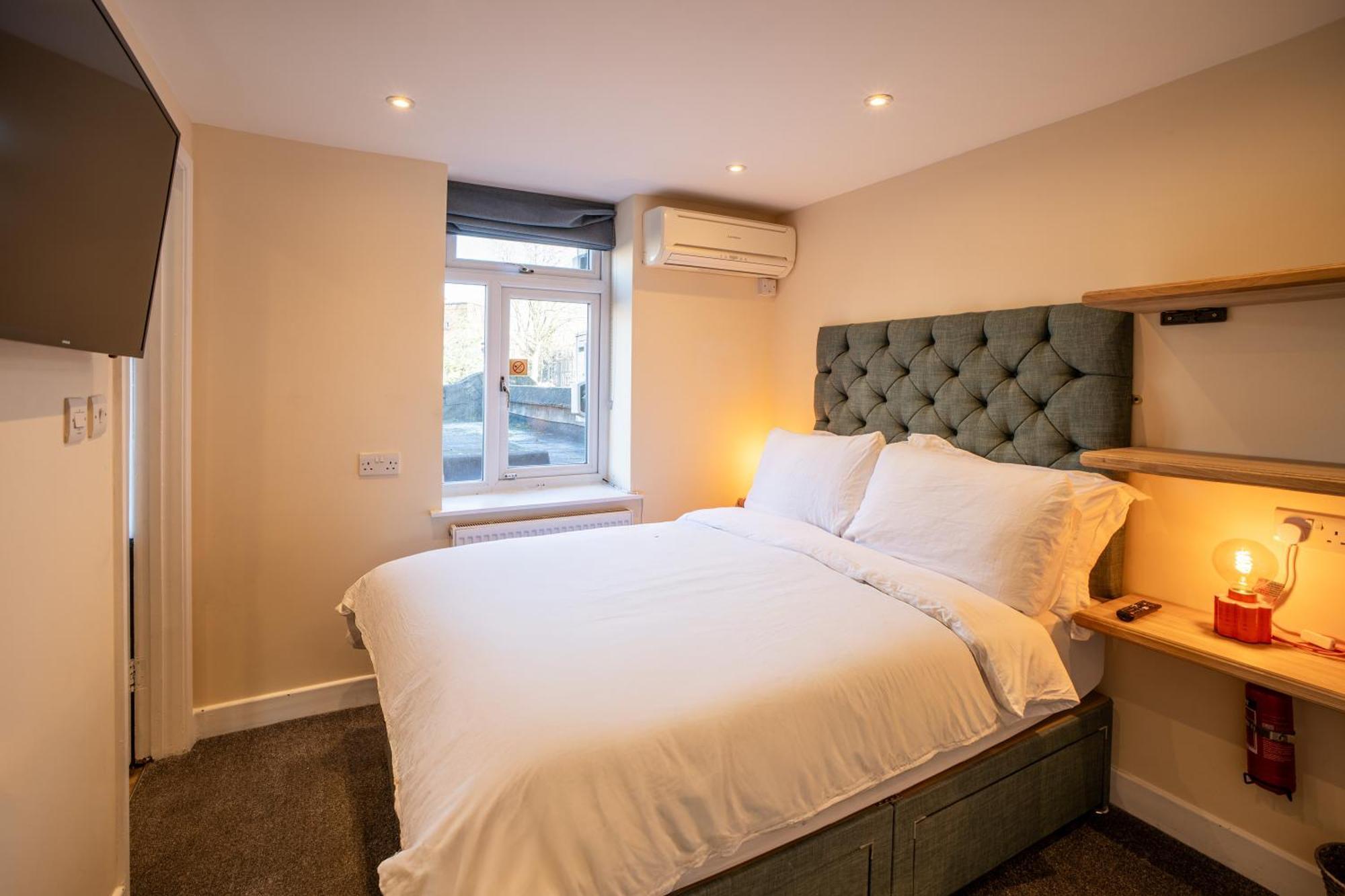 82a Dalston Lane Terrace Hotel