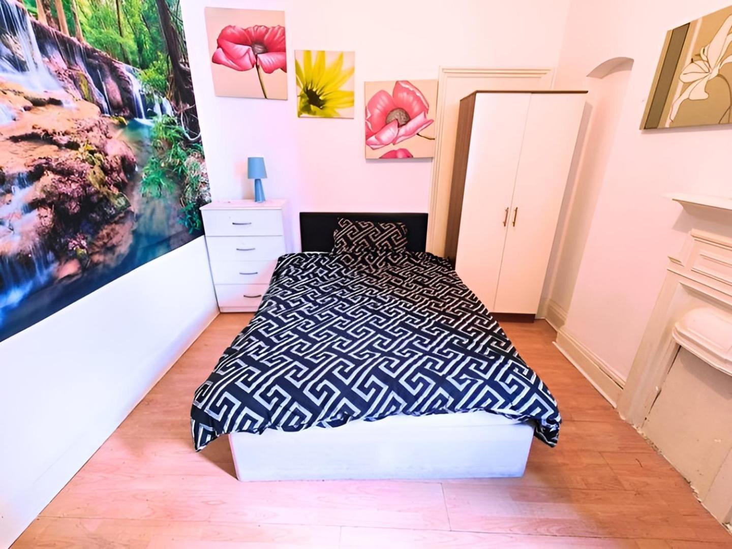 Guest house East Escape London