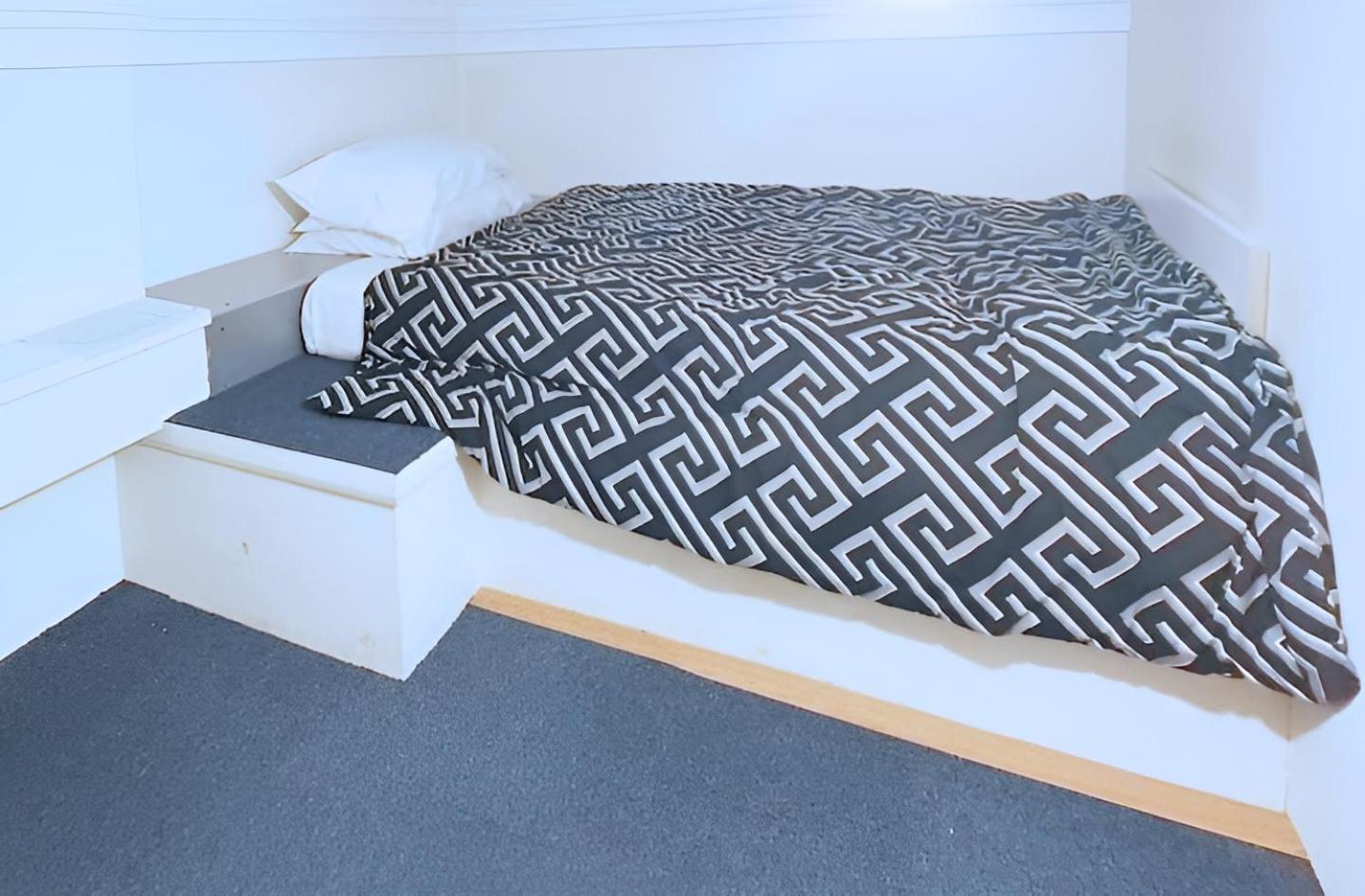 East Escape Guest house London