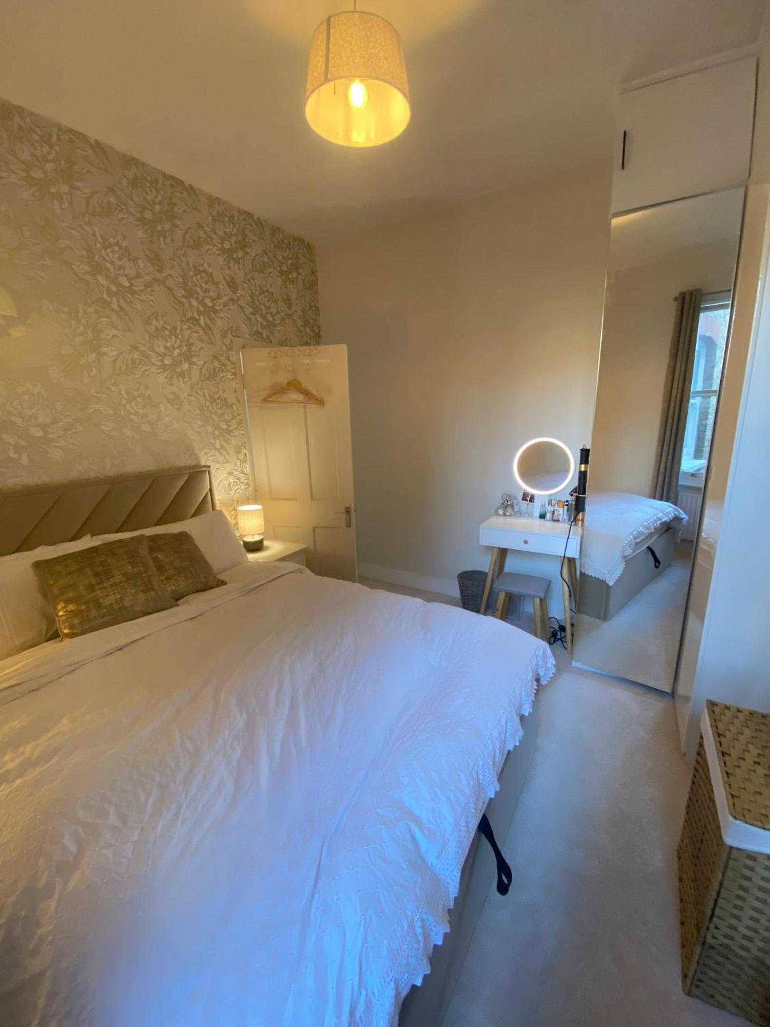 Cosy Earlsfield Pad With Garden Apartment