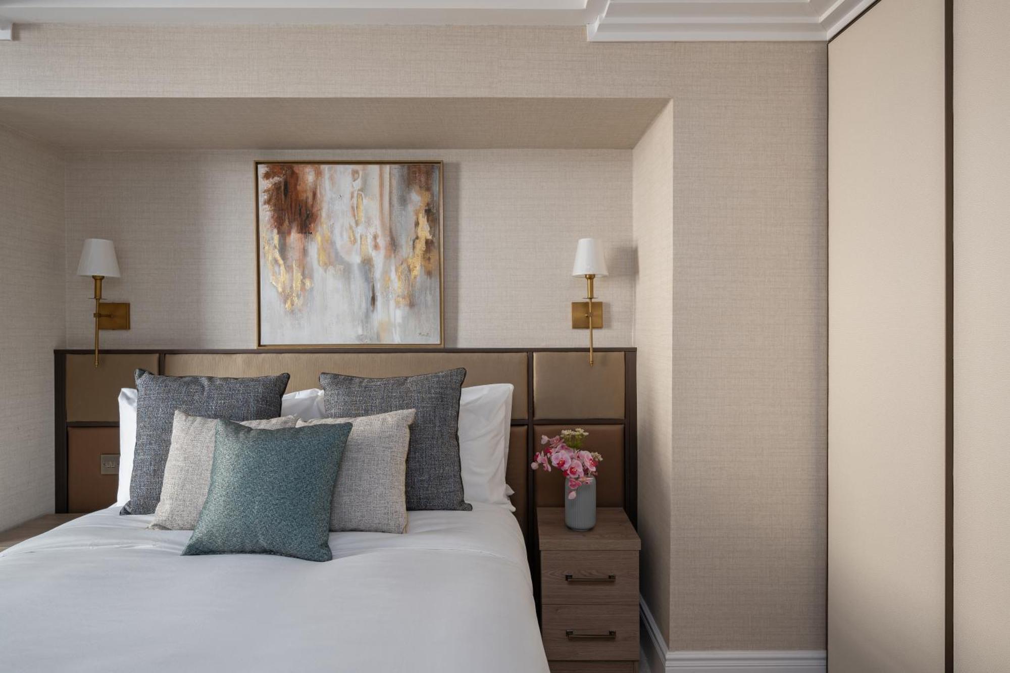 Charles Of Mayfair *