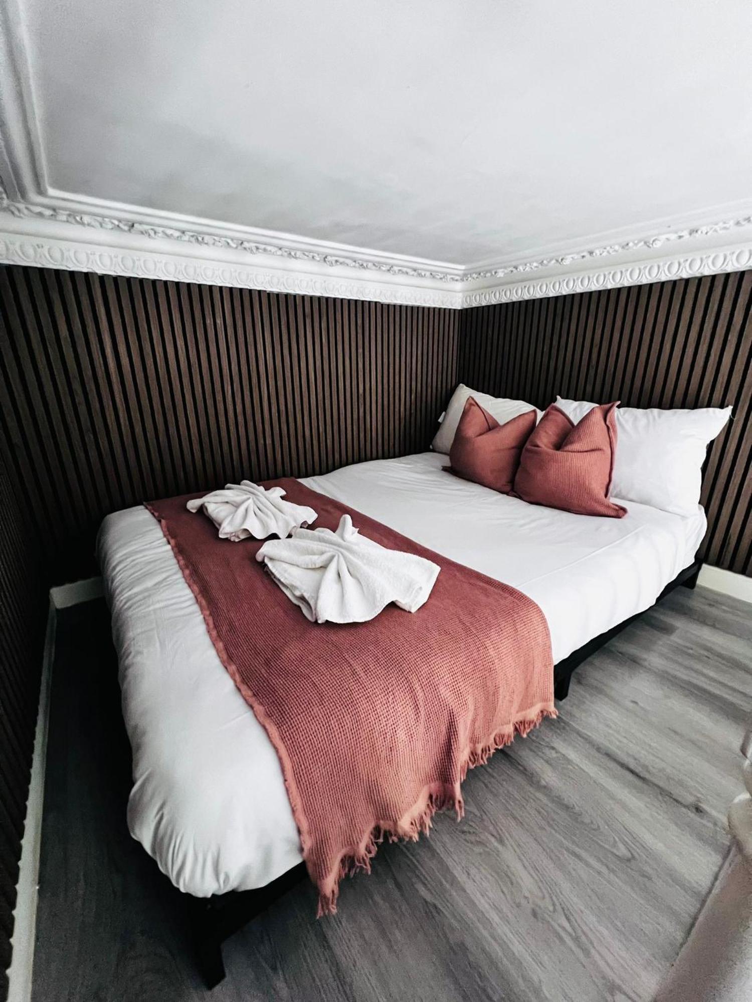 Inverness Terrace Bed & Breakfast *