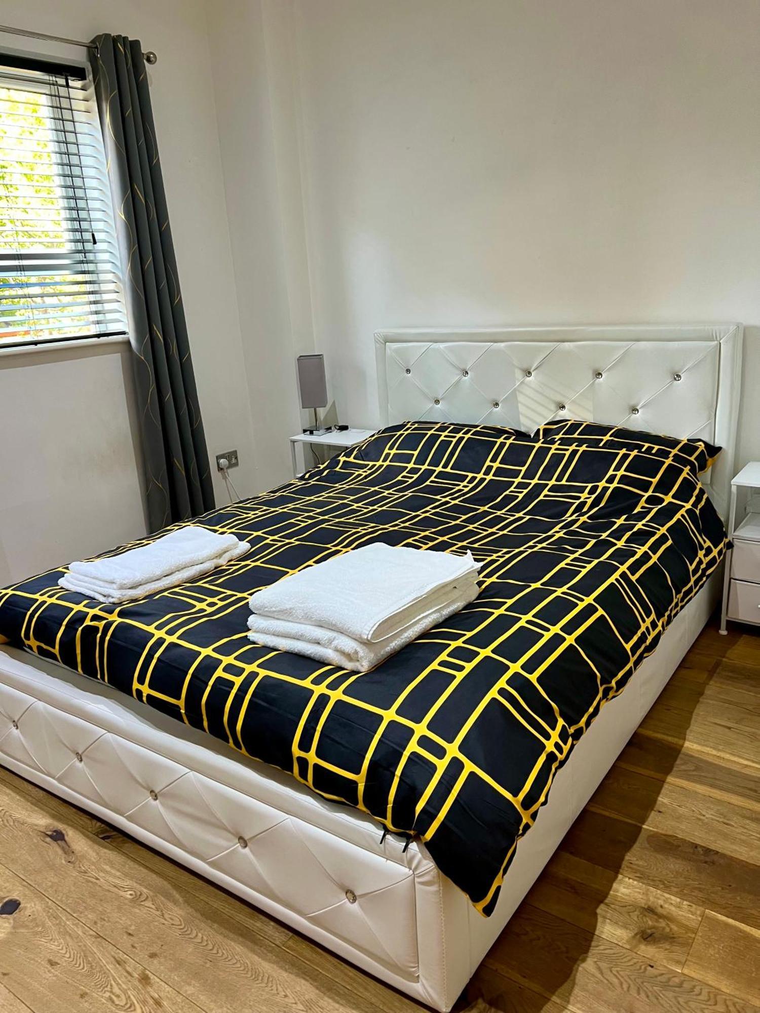 Apartment 1 Bedroom Flat In London-camden Town Station
