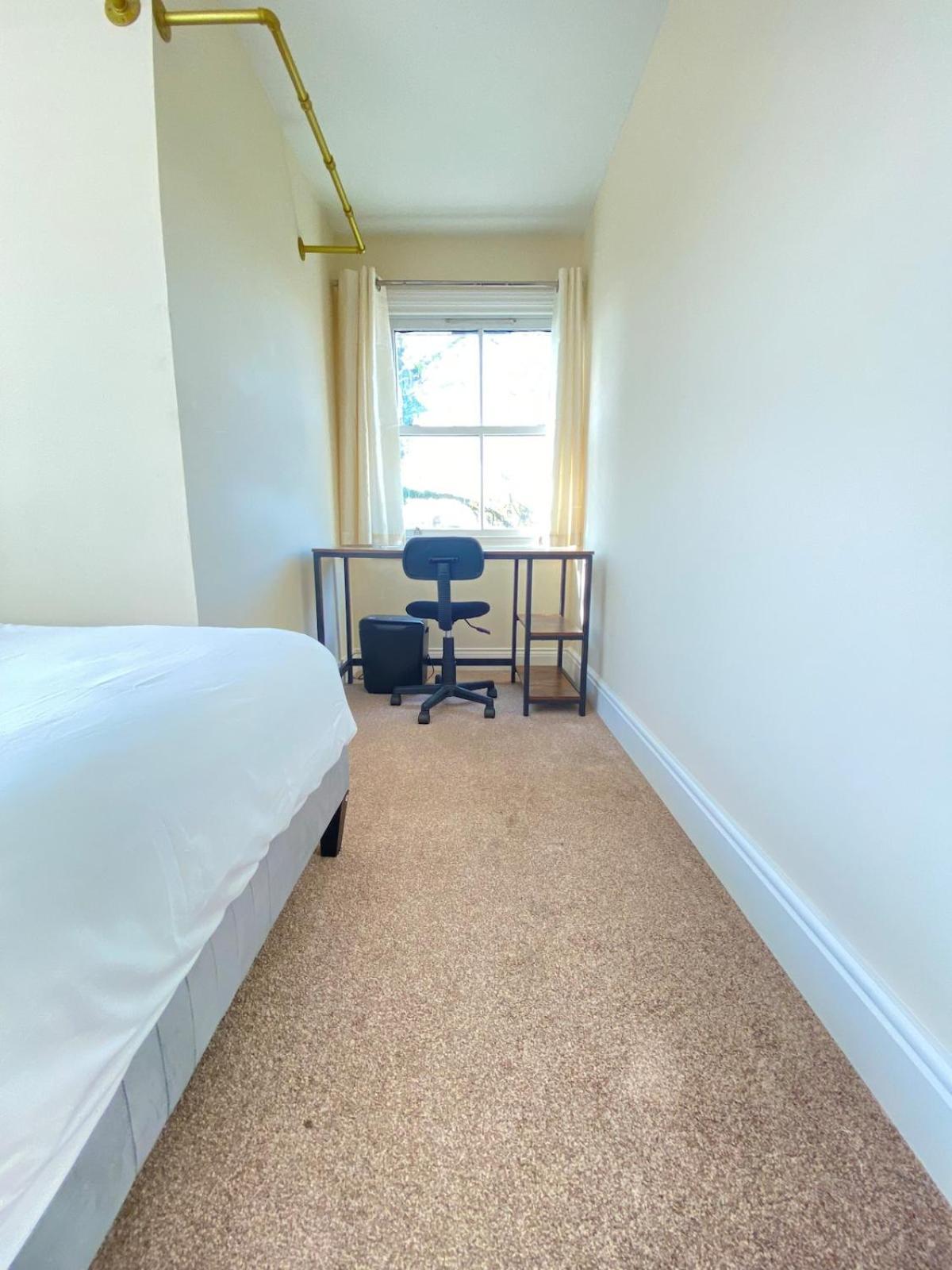 Apartment Tranquil In Residential Area Near Everything London