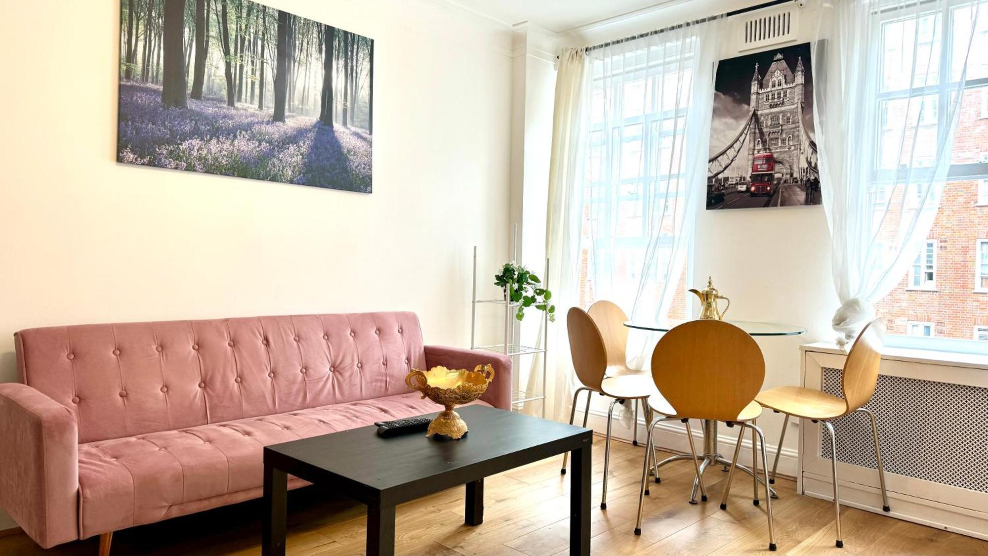 Stylish 2 Bedroom By Ali Apartment *