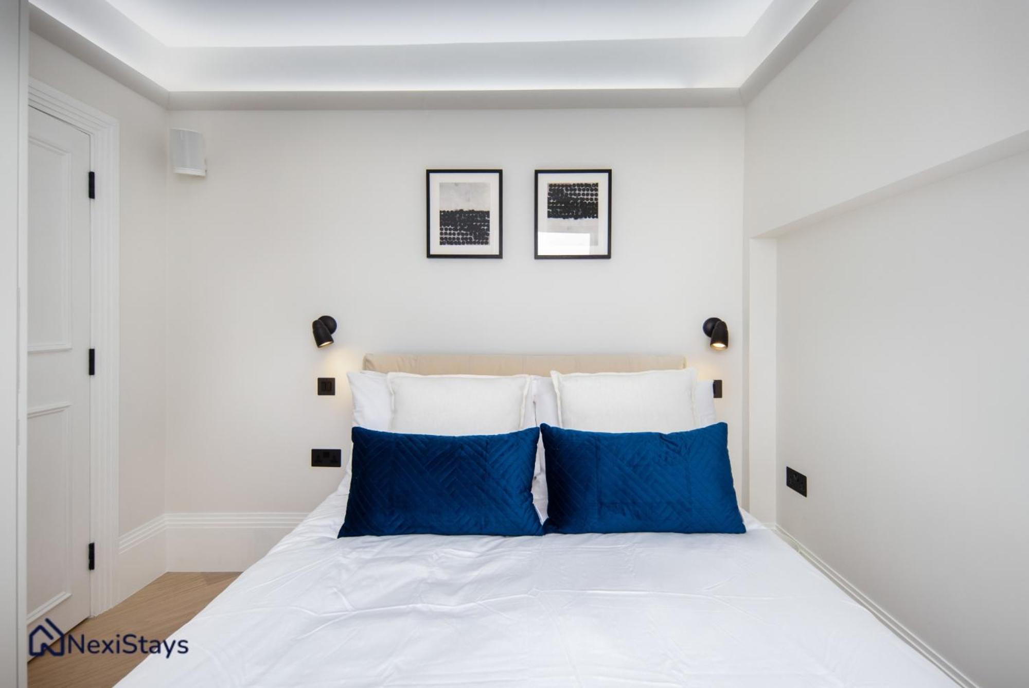 5 Mins Walk To Selfridges, Mayfair Retreat * London