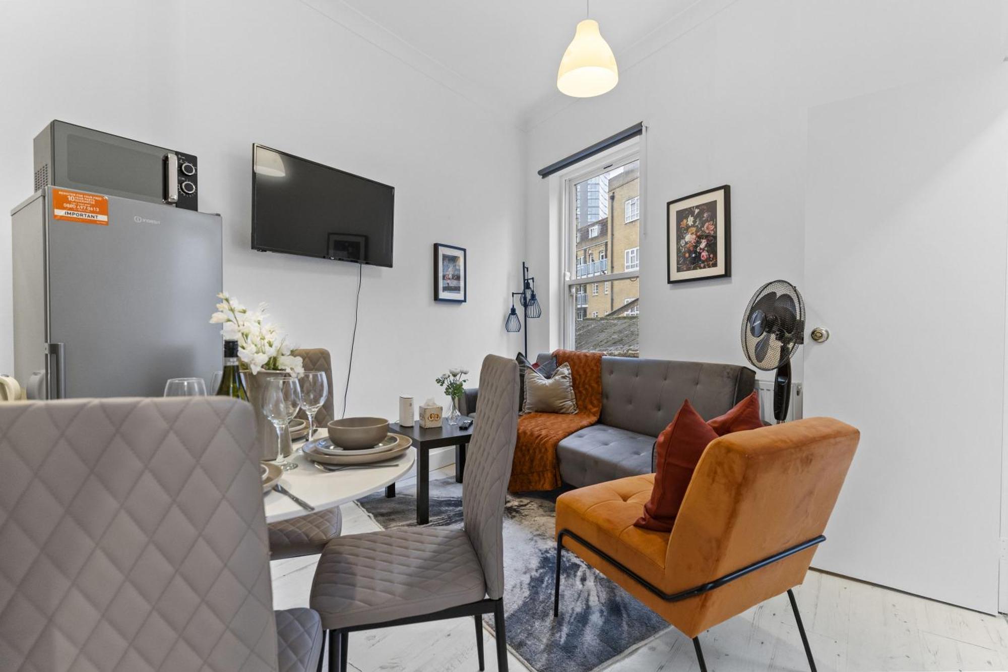 Affordable 2bed And 3bed In E14 Apartment London