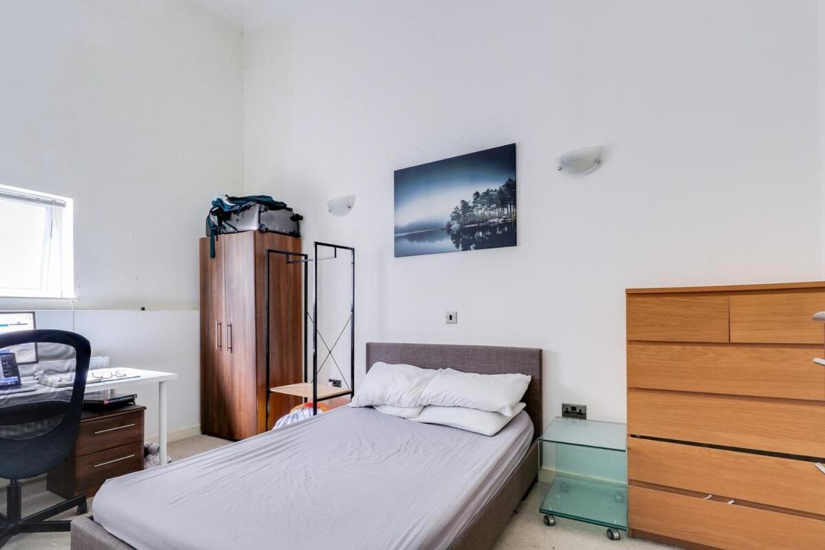 Modern 3br - Flat Sleeps 8 - Walk To Liverpool St London