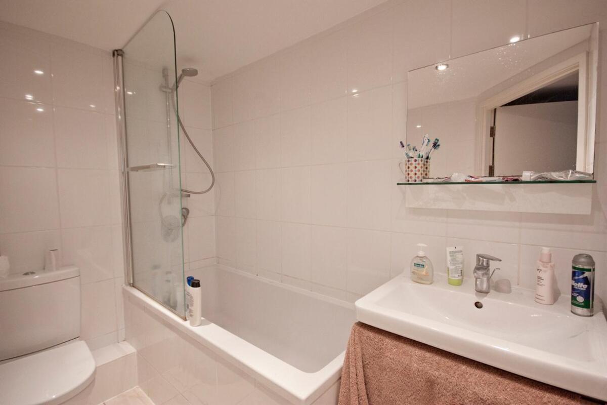 Modern 3br - Flat Sleeps 8 - Walk To Liverpool St London
