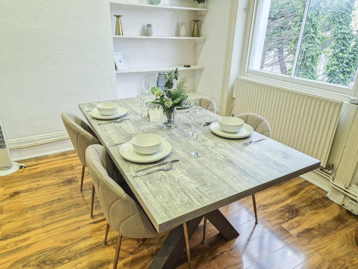 Stylish 2-bedroom Near Abbey Road, Maida Vale Apartment London