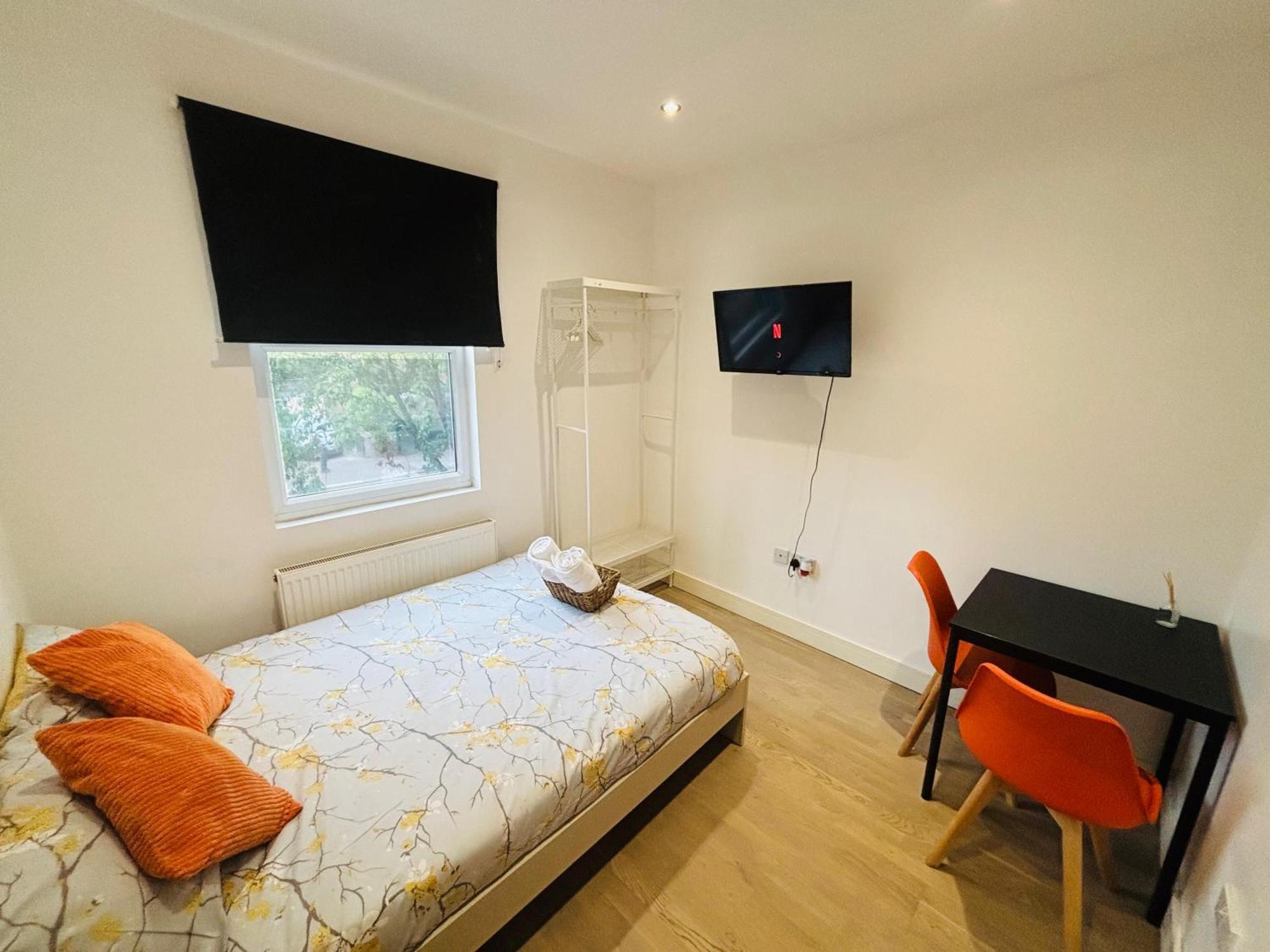 Stratford Nest Guest house *