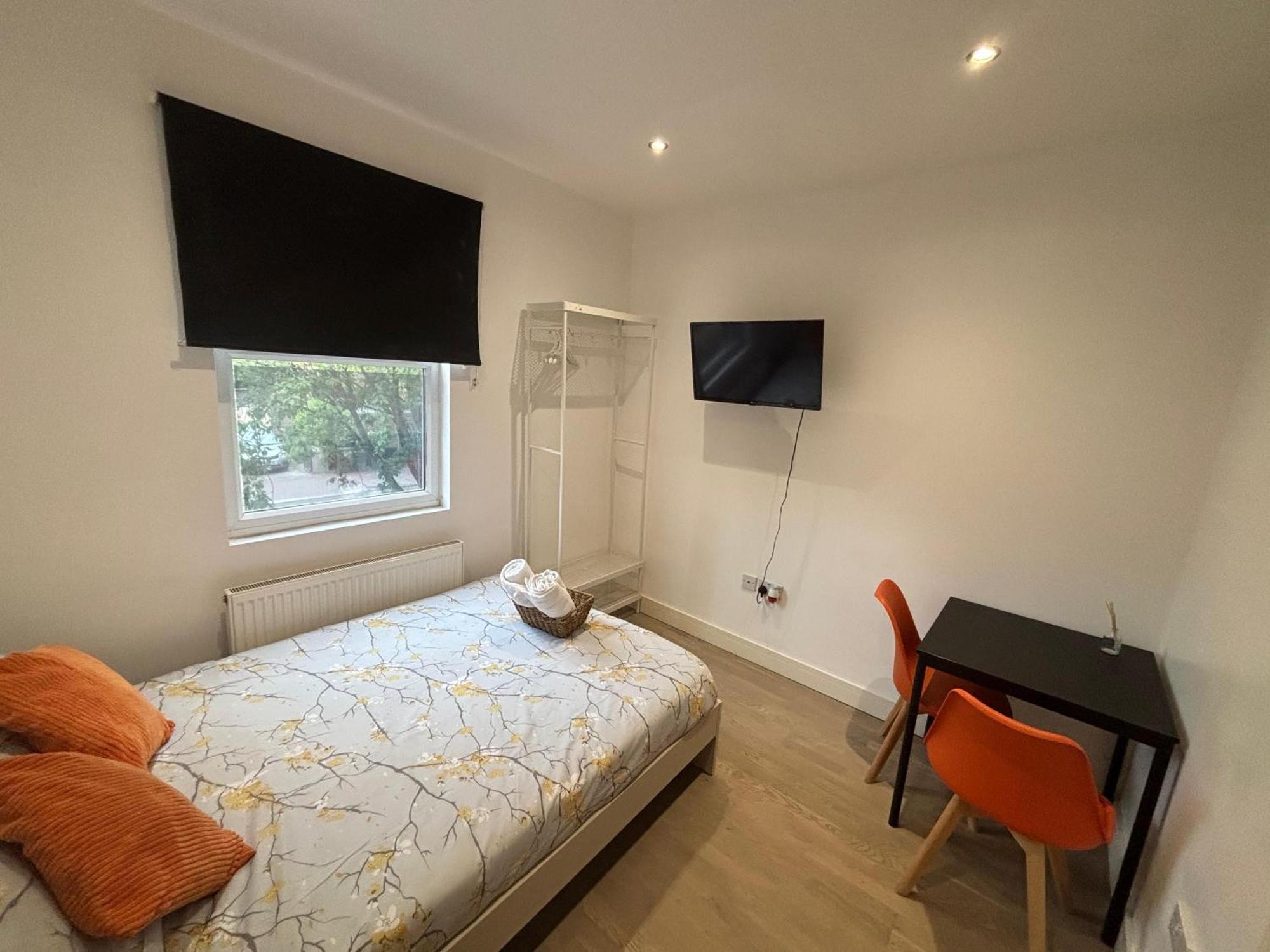 Stratford Nest Guest house *