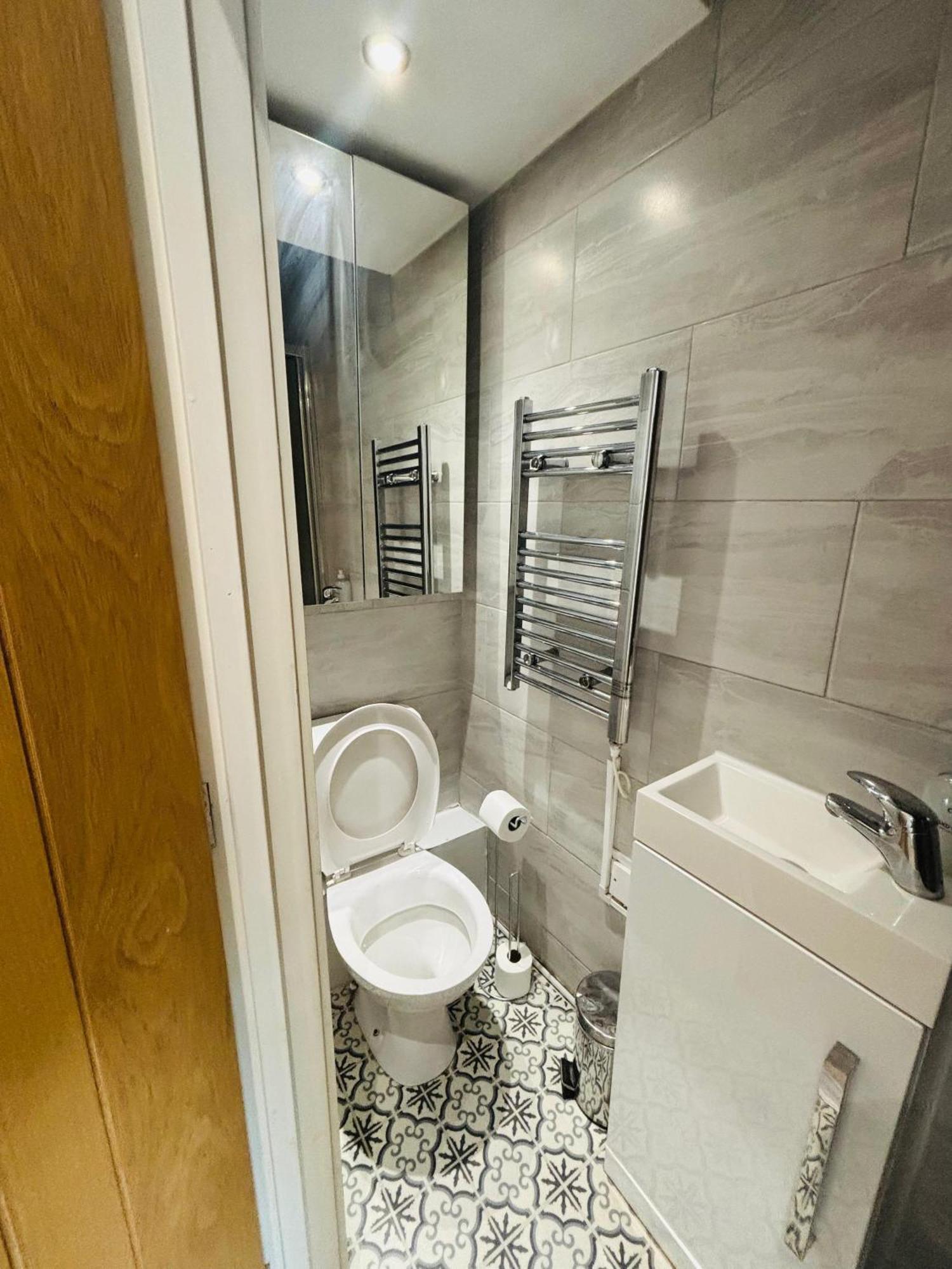 Guest house Stratford Nest *