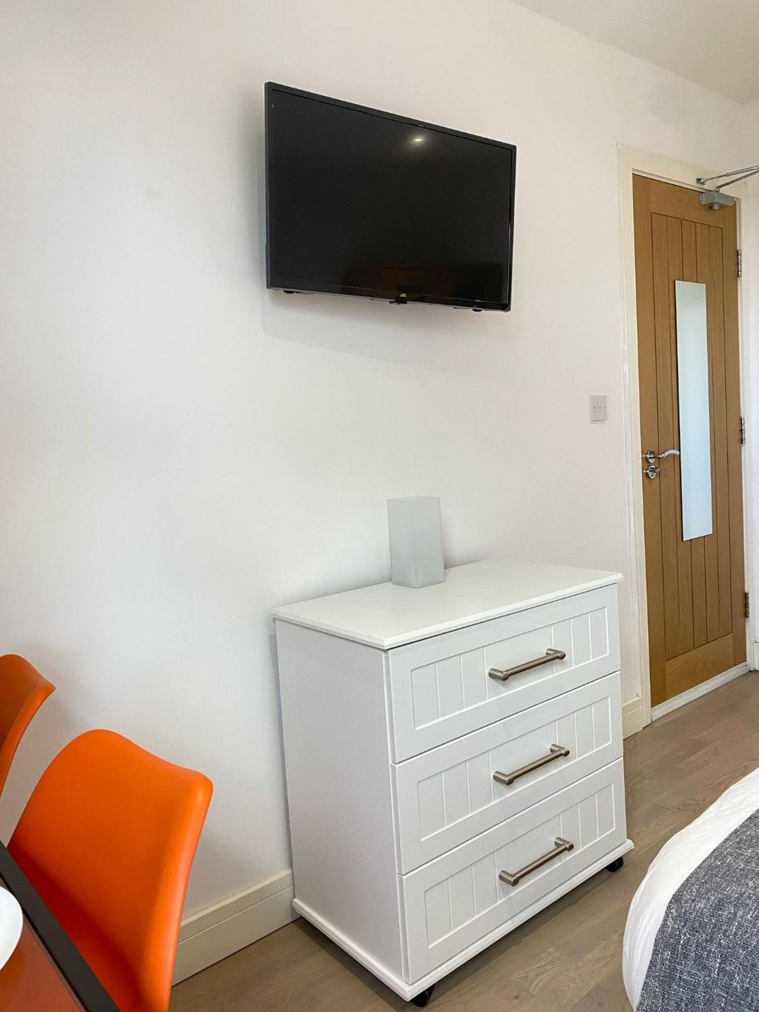 Stratford Nest Guest house