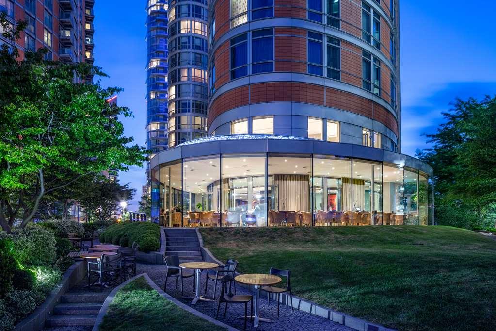 Hotel Radisson Blu Hotel, Canary Wharf East London
