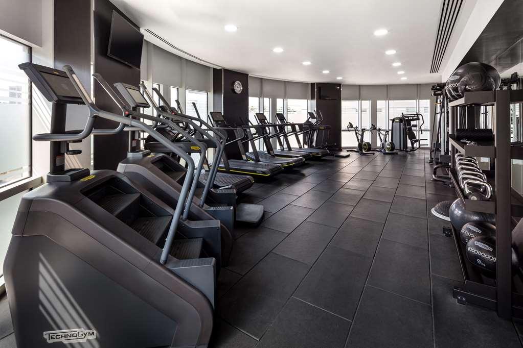 Radisson Blu Hotel, Canary Wharf East Hotel 4*