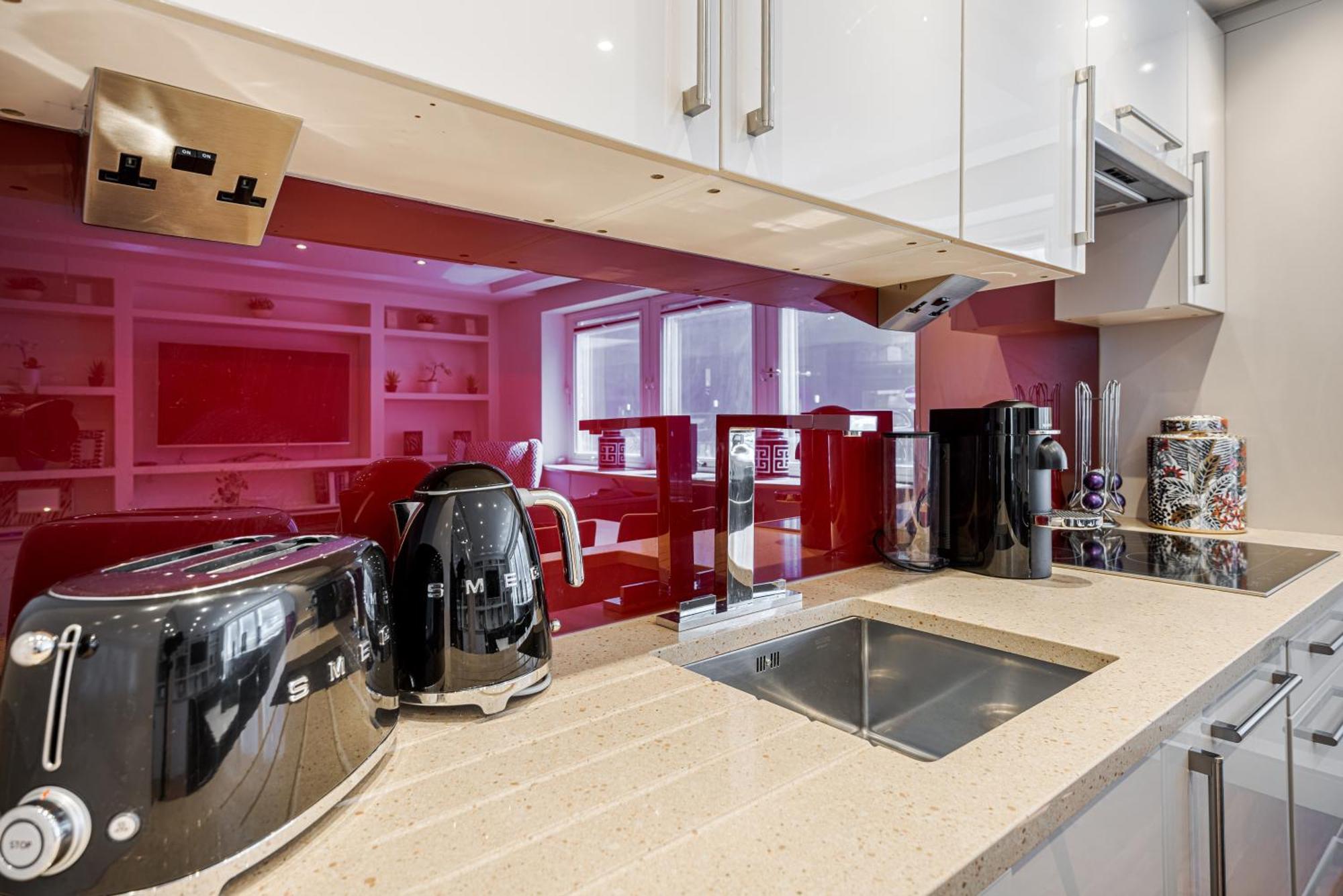 Apartment Elegant Ground Floor Apartment With Harrods View And Ac In Knightsbridge *
