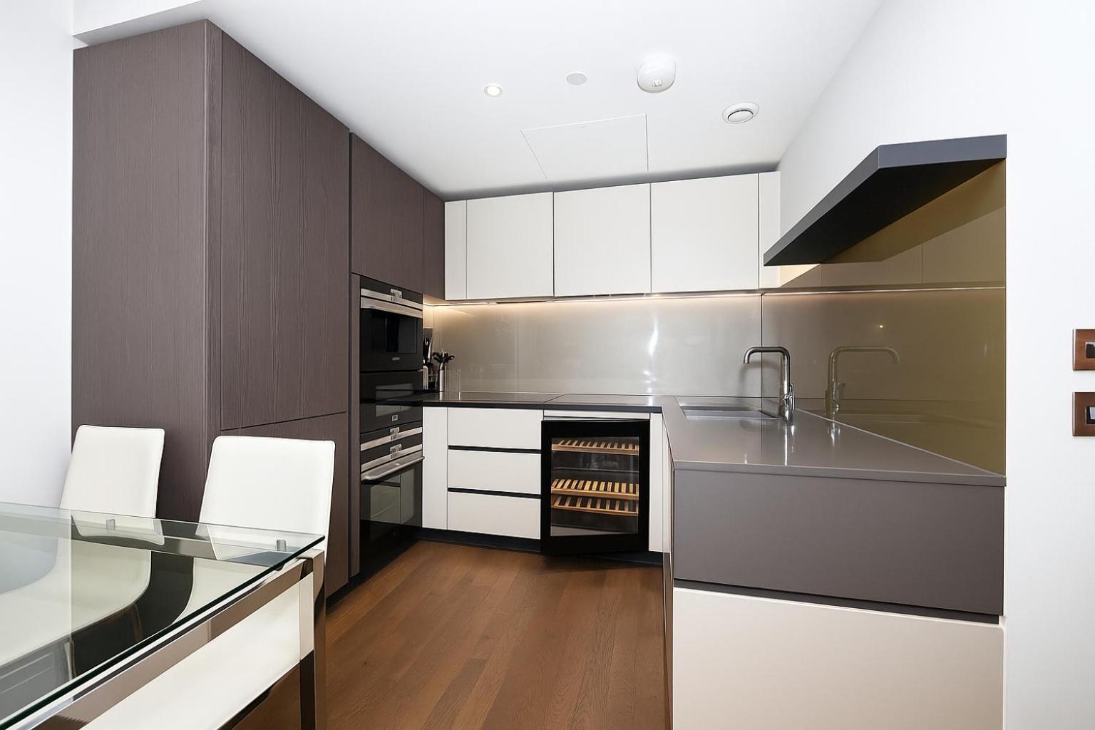 Two Bedroom Flat-heart Of * London
