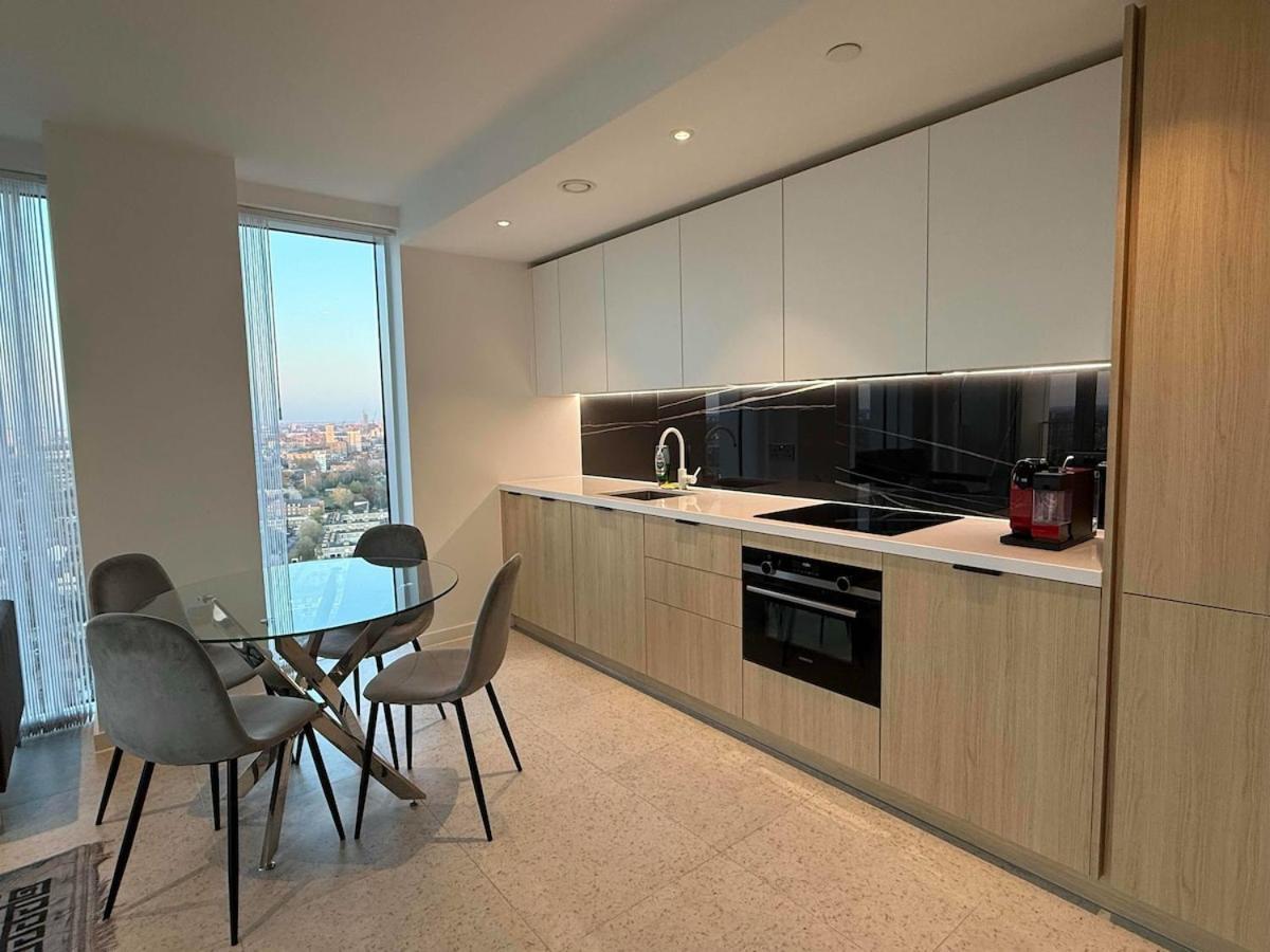 Luxury 1br Flat In Of * London