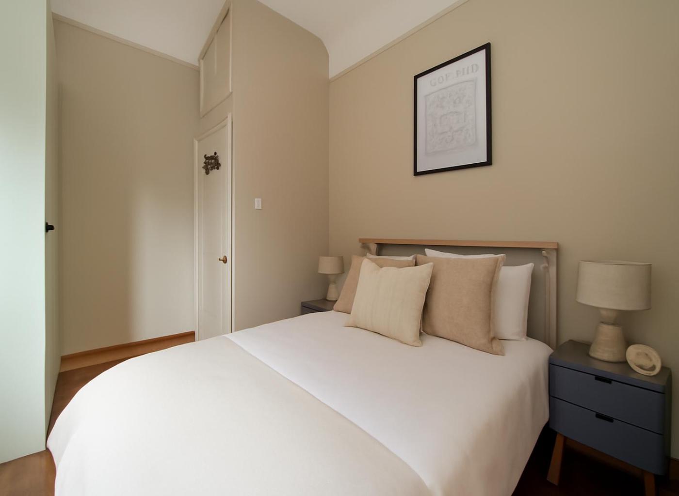 Apartment 2 Bed Apartment In Finsbury With Garden