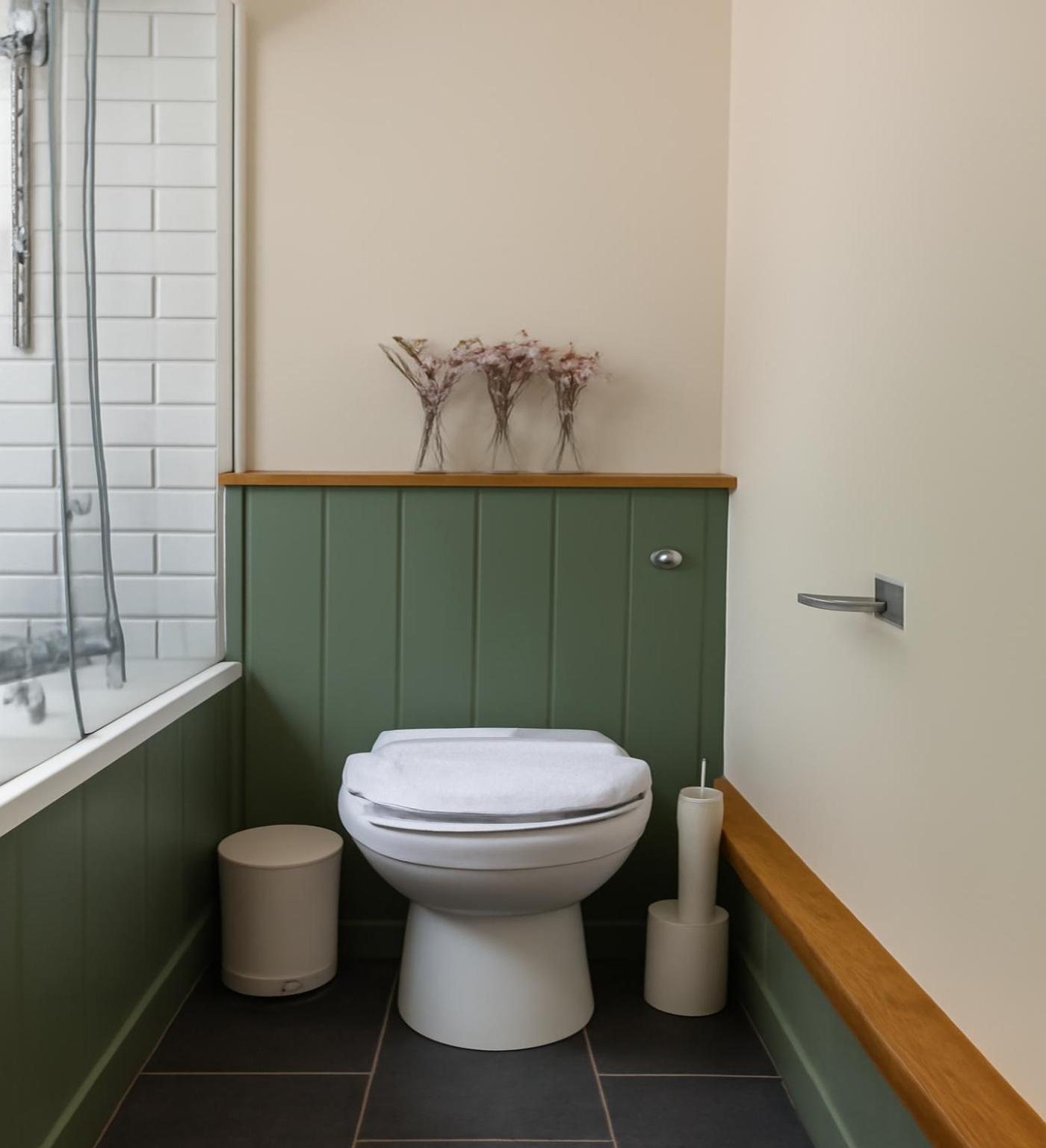 2 Bed Apartment In Finsbury With Garden Apartment London