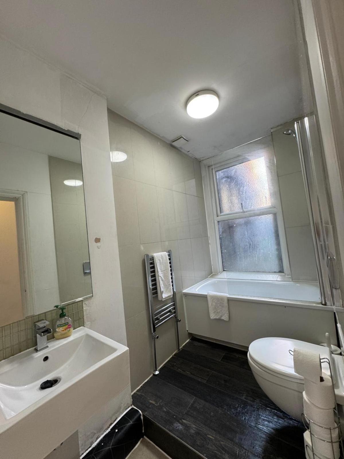Clerkenwell Apartments By Primecityhosts Apartment