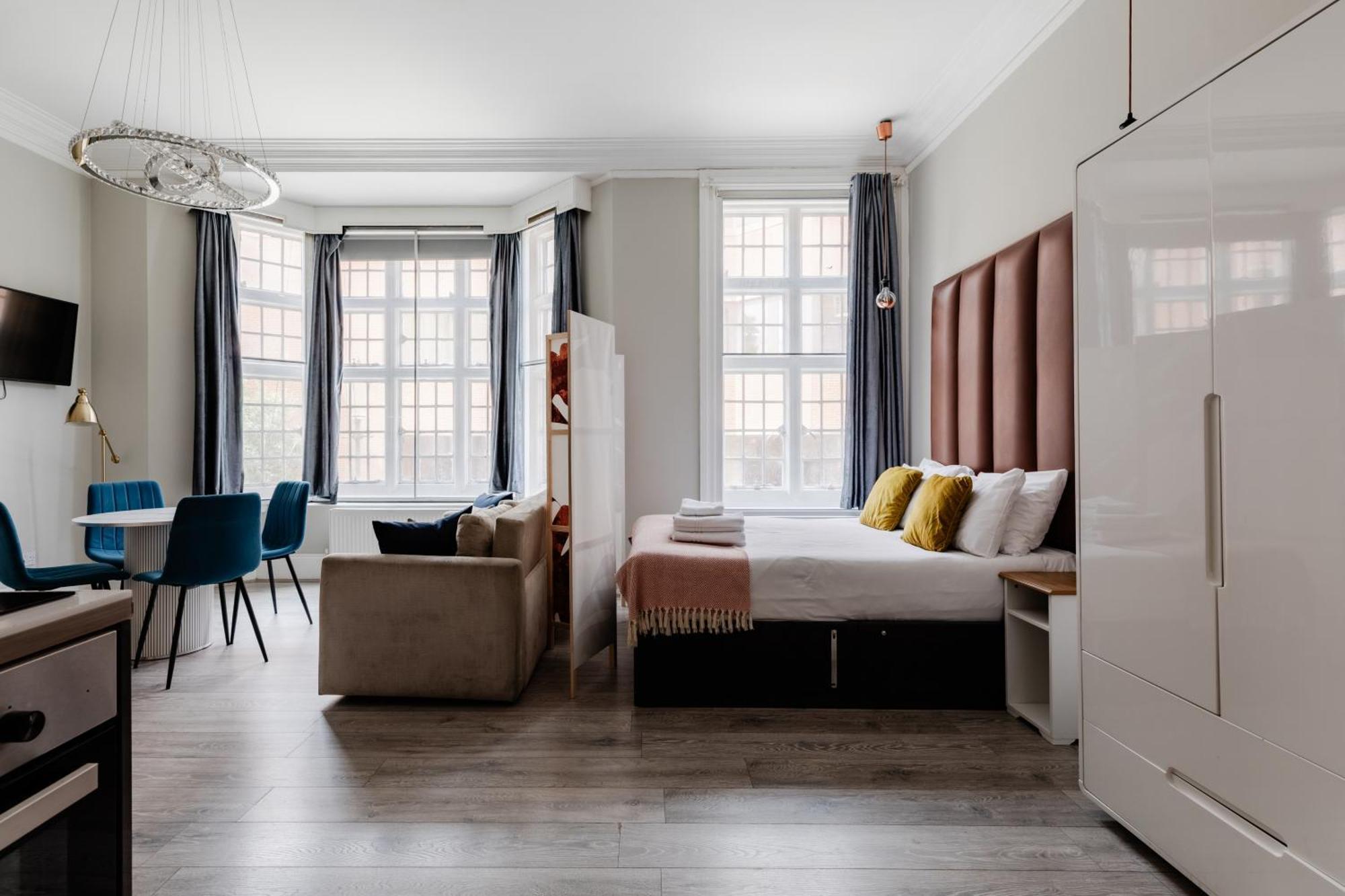 Apartment In The Heart Of High Street Kensington *