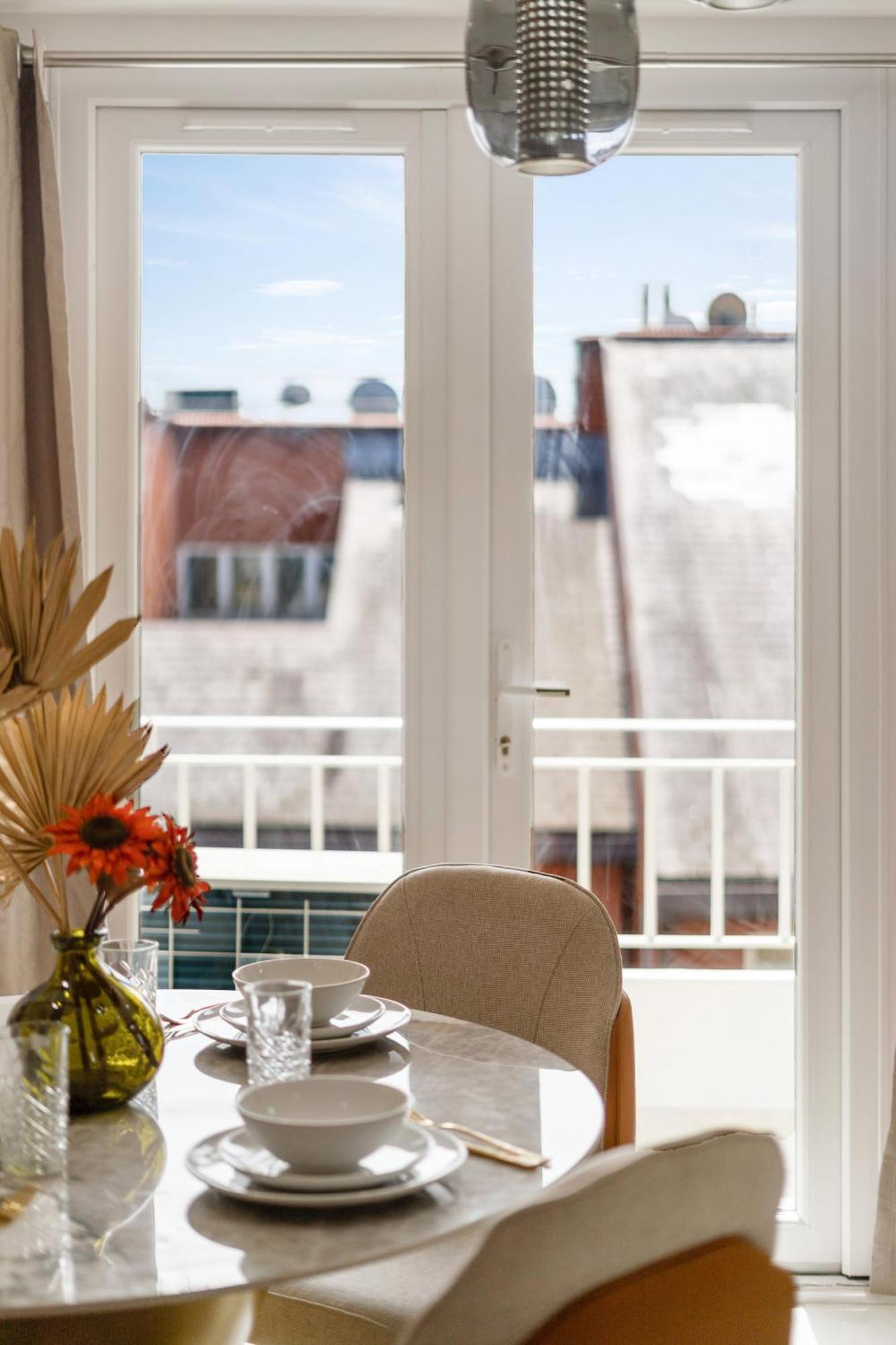 Exclusive 2-bedroom Retreat In Iconic Mayfair H8 London