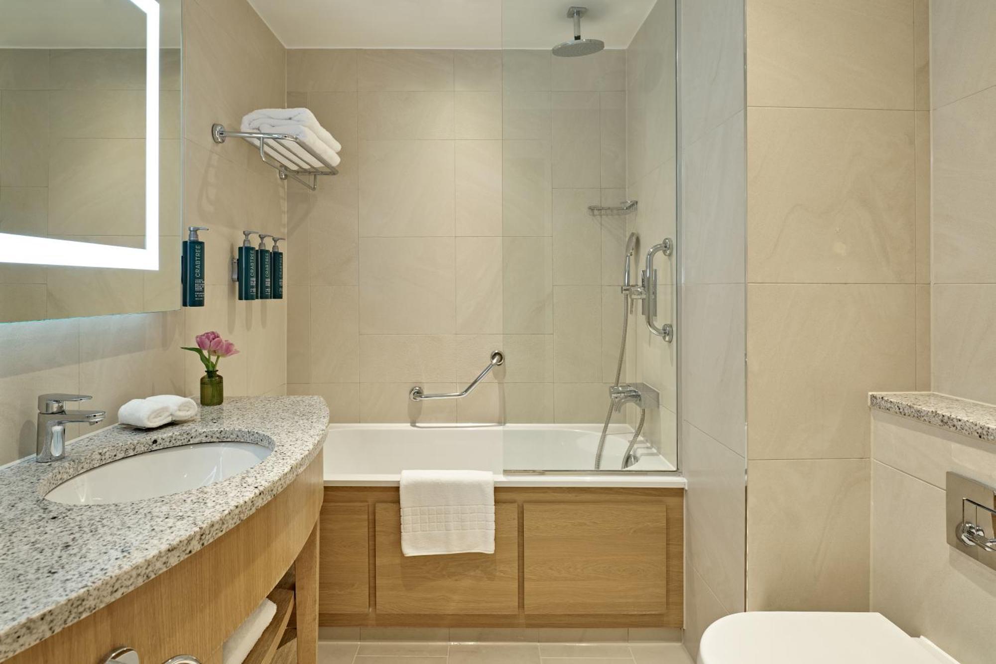 Hilton On Park Lane 5*