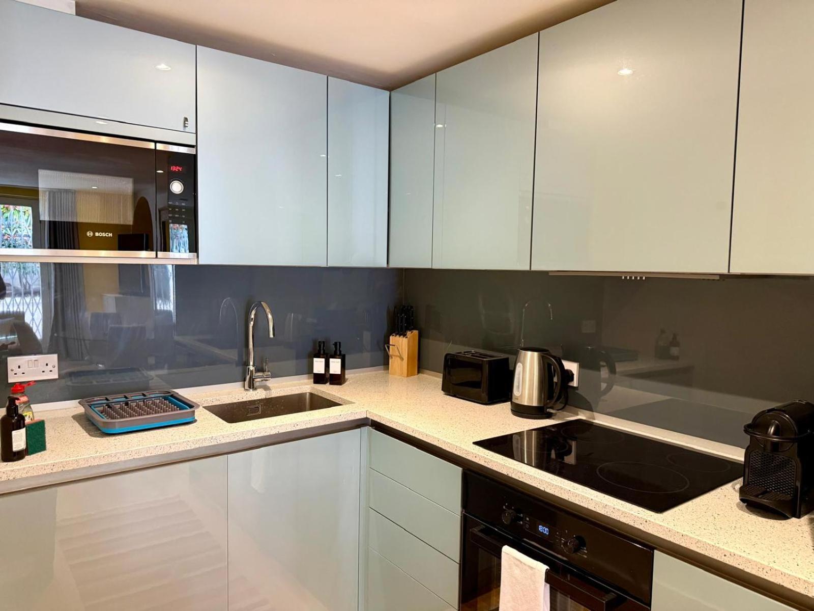 Stylish Flat With Garden In Notting Hill *