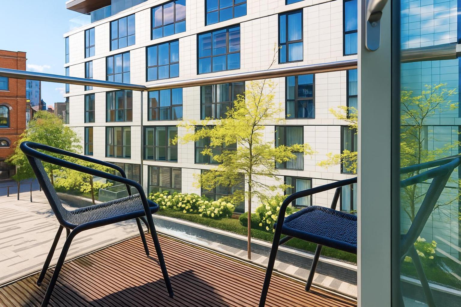 Apartment Tower Hill Serviced