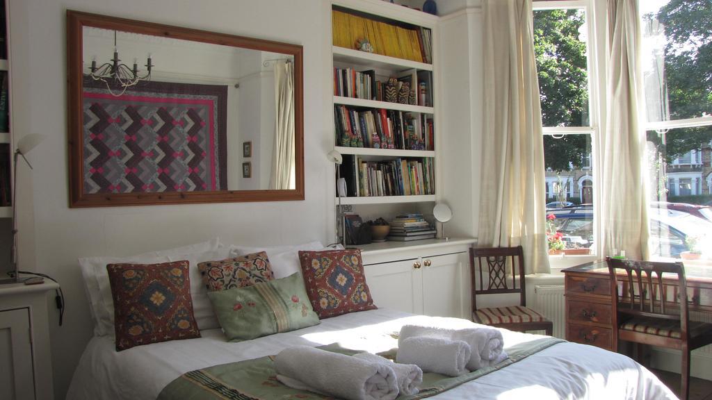 Holmewood Homestay *