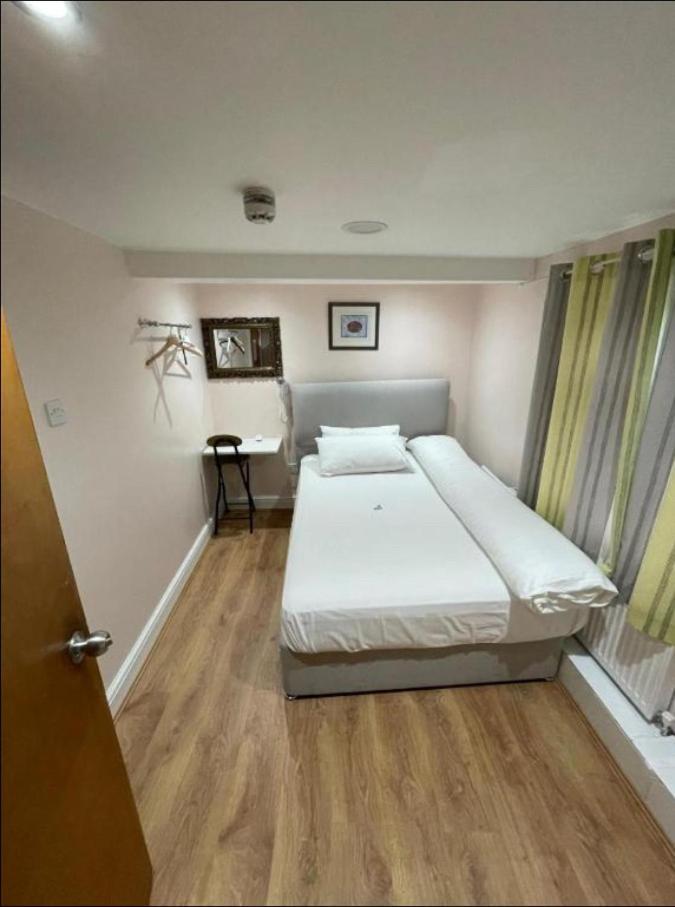 Guest house Accommodation Plus