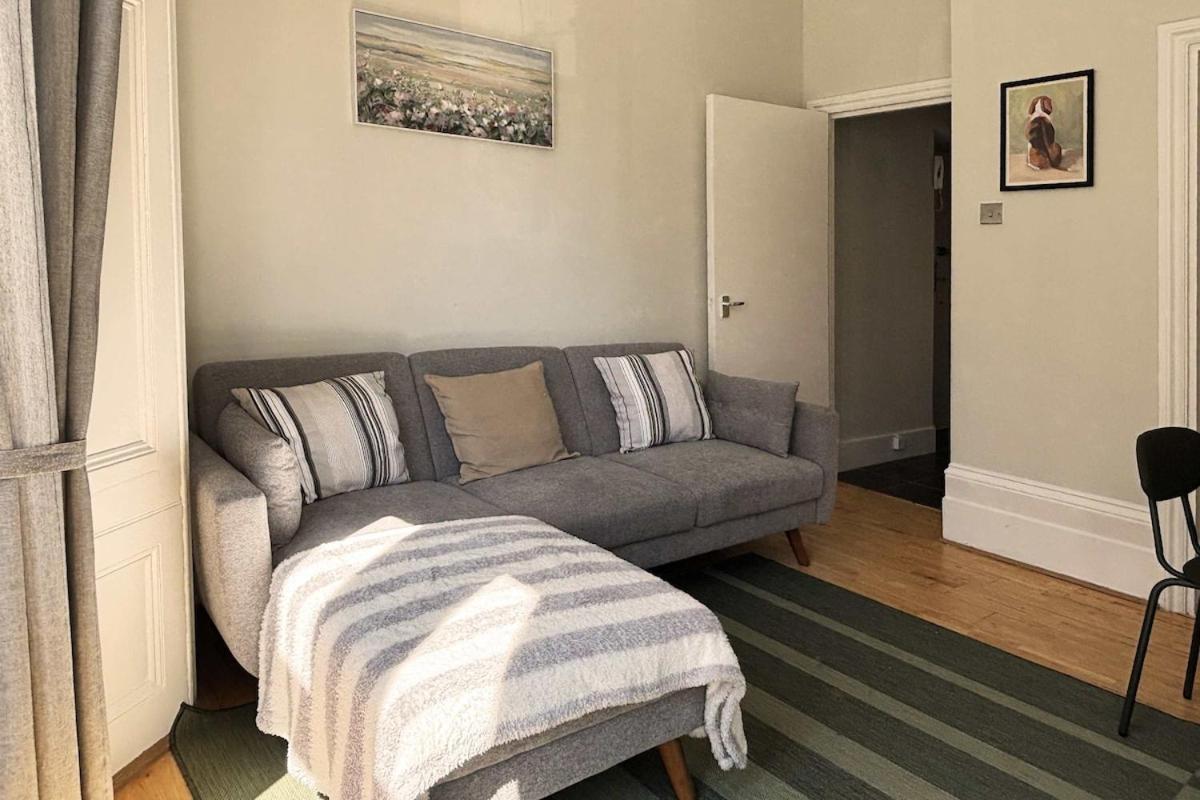 1 Bed Flat Clapham Junction * London