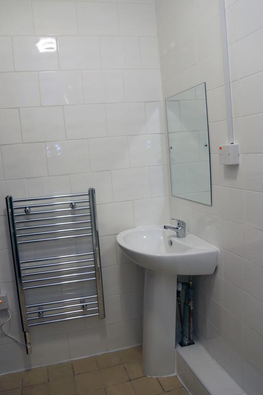 Guest house Larsvale London