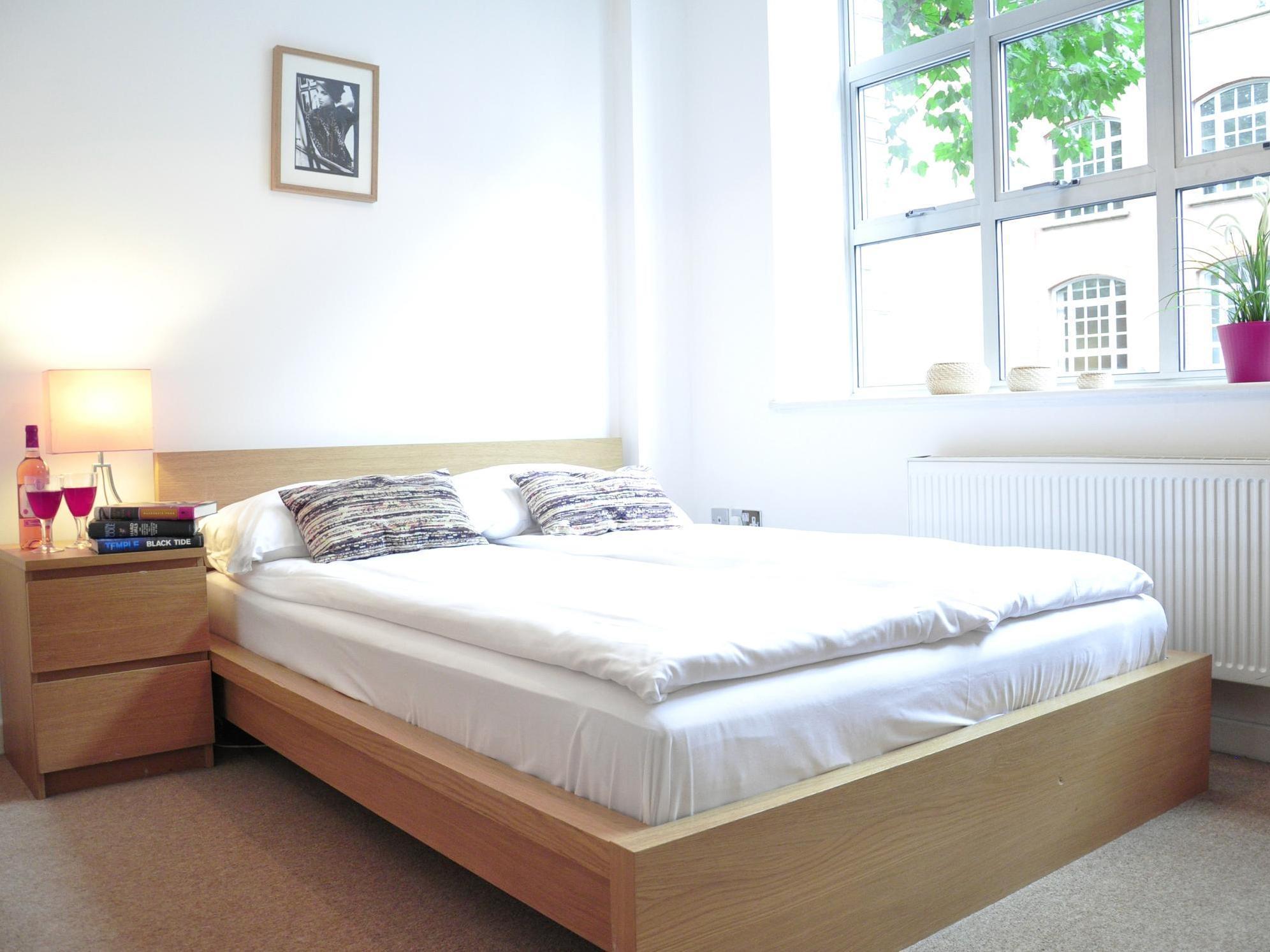 Premier Tower Bridge Apartment London