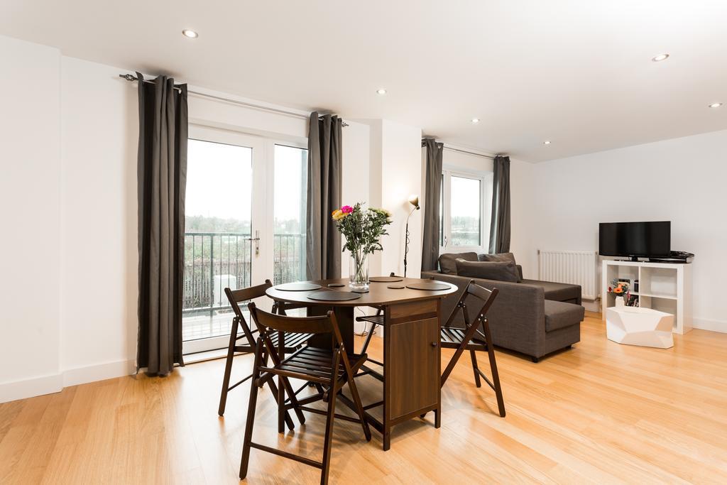 Joivy Lovely 1-bed Flat Near 02 Arena London