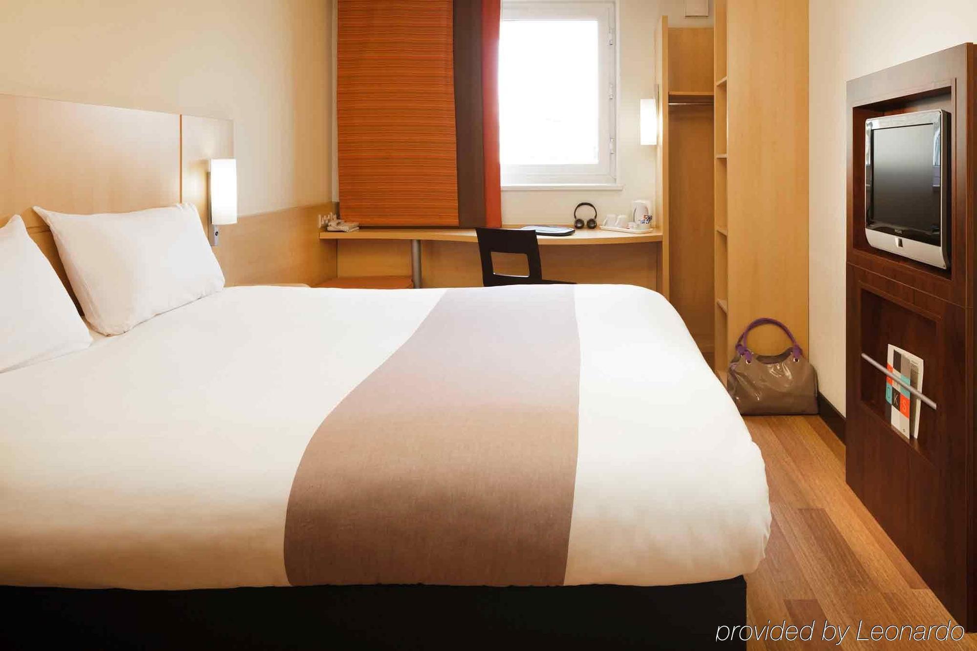 Ibis Docklands Canary Wharf 3* London