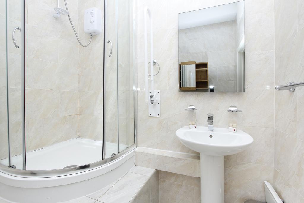 At Camden Square Apartment London