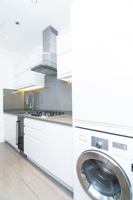 Bloomsbury Residences Apartment *