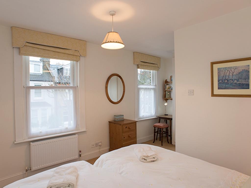 Hotel Veeve House Ashlone Road Putney