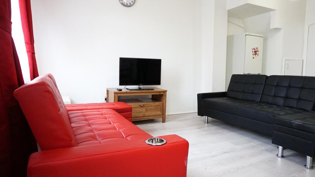 Apartment Fonthill House