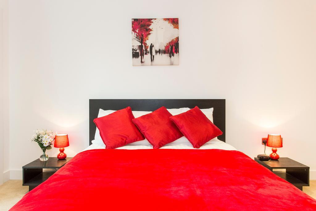 Joivy Lovely 1-bed Flat Near 02 Arena London