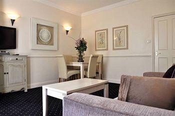 Collingham Serviced Aparthotel Londres