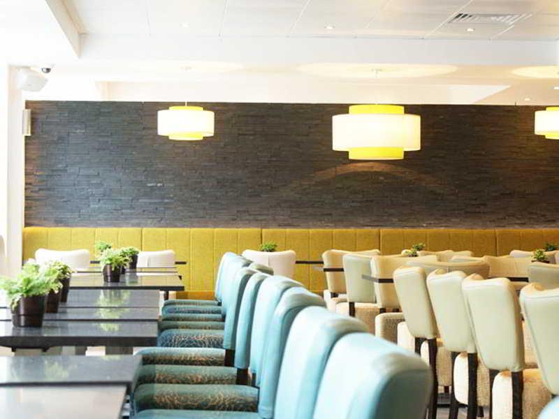 Express Stratford By Ihg Hotel