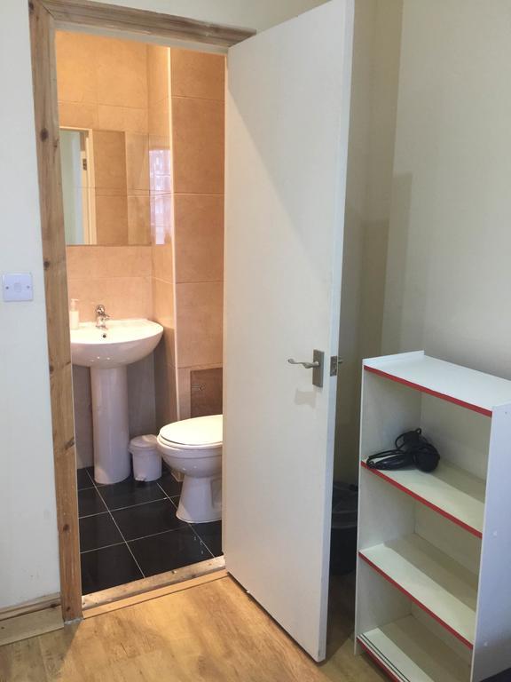 Apartment Central London Budget Hotel London