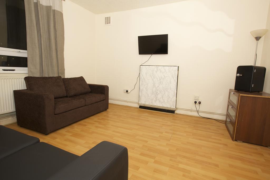 Collingwood Apartment *