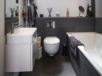 Parklands 3* London